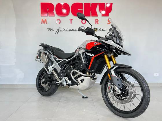 TRIUMPH TIGER 900 RALLY PRO 